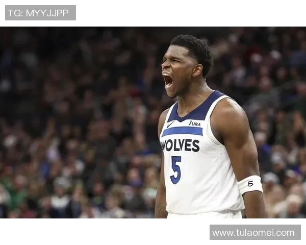 爱德华兹狂砍43分戈贝尔双十表现森林狼战胜爵士稳固西部第六名